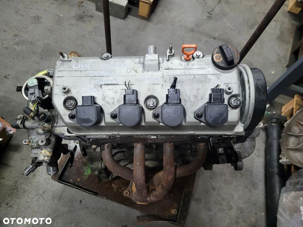 Honda civic VII sedan 1.6 D16V1 Silnik - 6