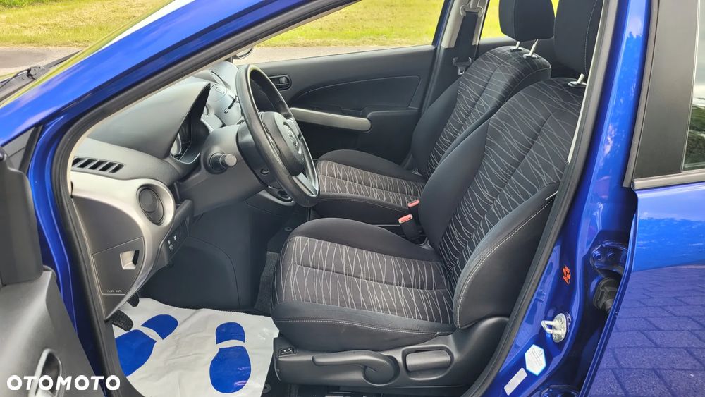 Mazda 2 - 19
