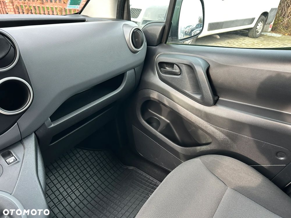 Peugeot Partner - 13