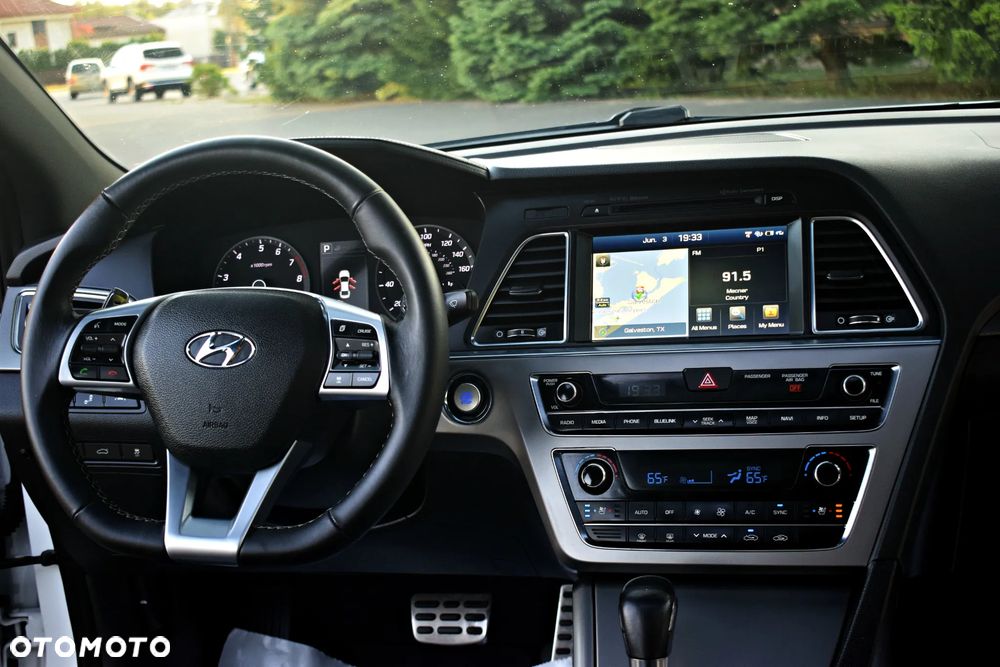 Hyundai Sonata - 7