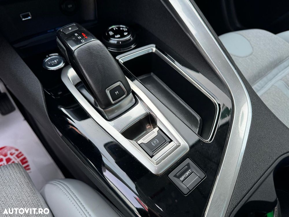 Peugeot 5008 BlueHDI 120 EAT6 Allure - 20