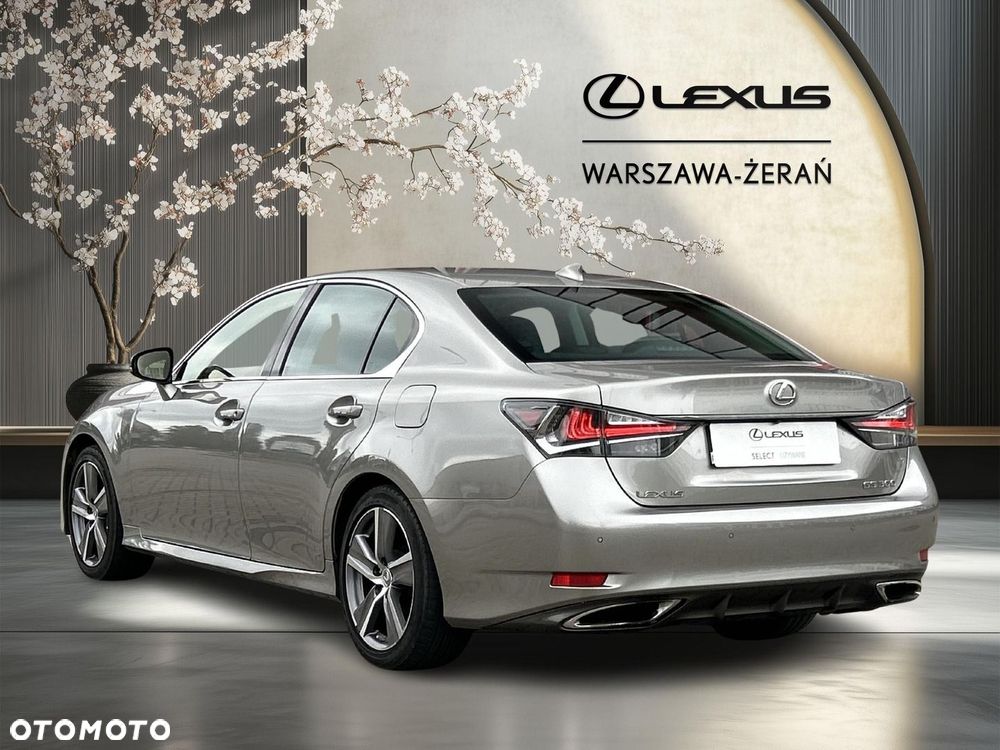 Lexus GS - 5