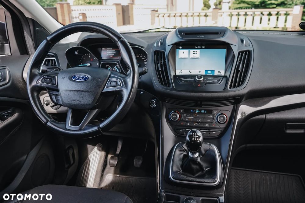 Ford Kuga 2.0 TDCi 4x4 Titanium - 17