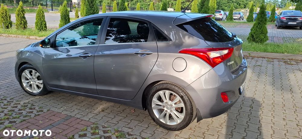 Hyundai i30 1.6 CRDi Style - 9
