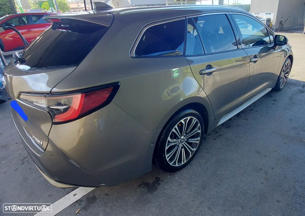 Toyota Corolla Touring Sports 1.8 Hybrid Exclusive - 2