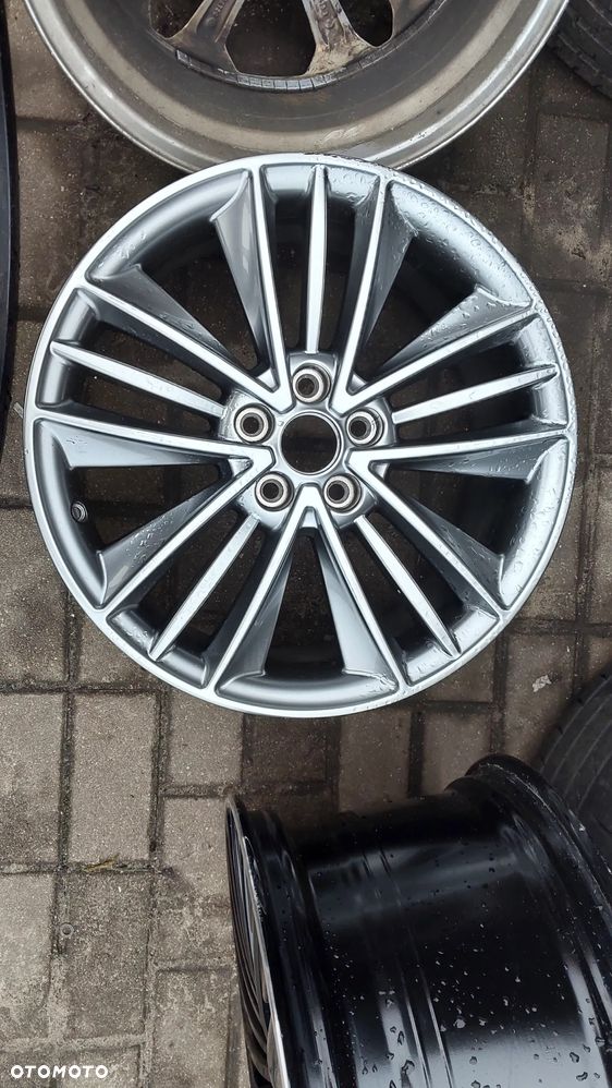 Felga aluminiowa Ford OE JX7J-C1B JX7J-H1A 8.0" x 18" 5x108 ET 55 - 1