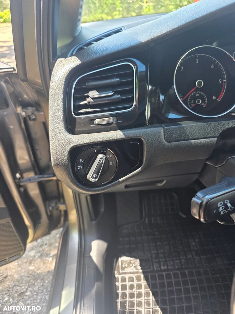 Volkswagen Golf 1.6 TDI DPF BMT DSG Highline - 16