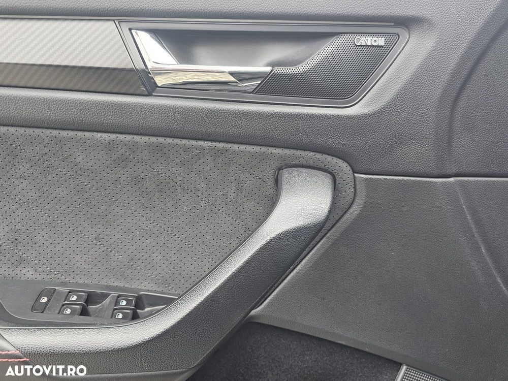 Skoda Kodiaq 2.0 TDI 4X4 DSG RS - 9