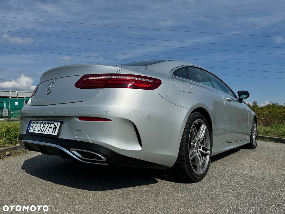 Mercedes-Benz Klasa E - 15