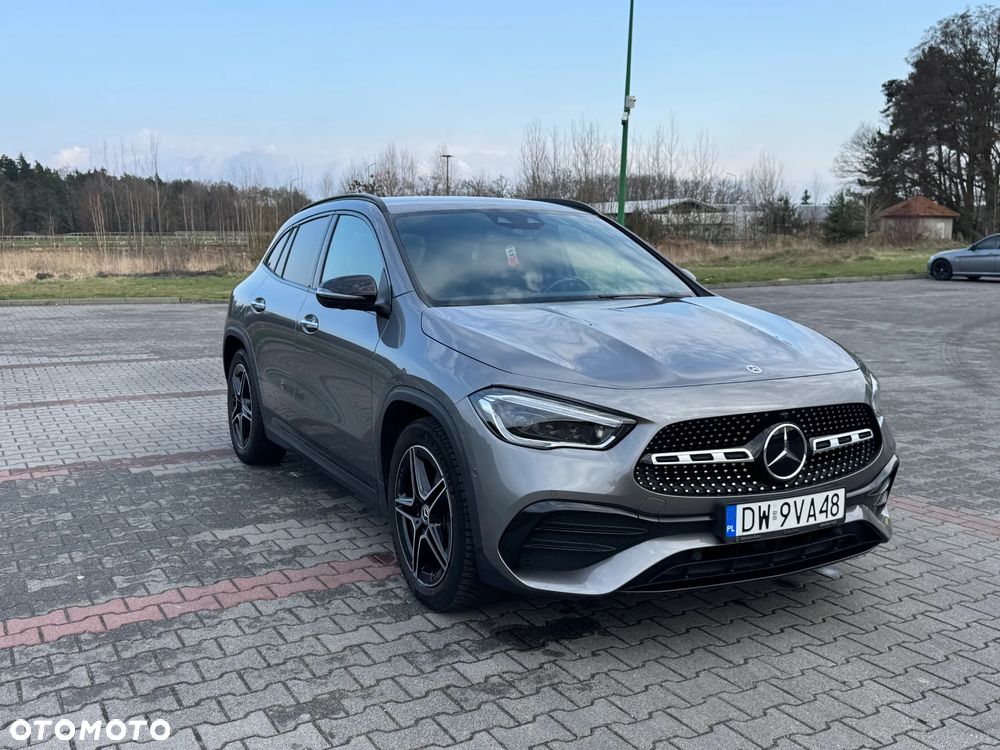 Mercedes-Benz GLA 250 4-Matic AMG Line - 2