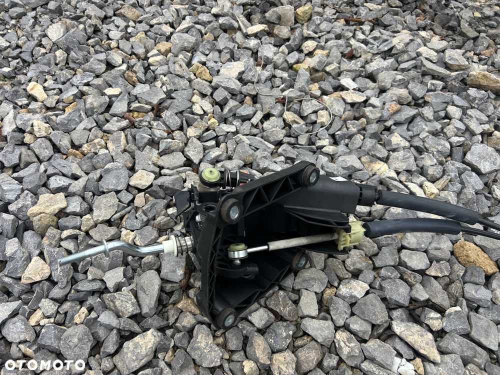 KL Linki Wybierak Zmiany Biegów Mazda 5 05-10 8159025200