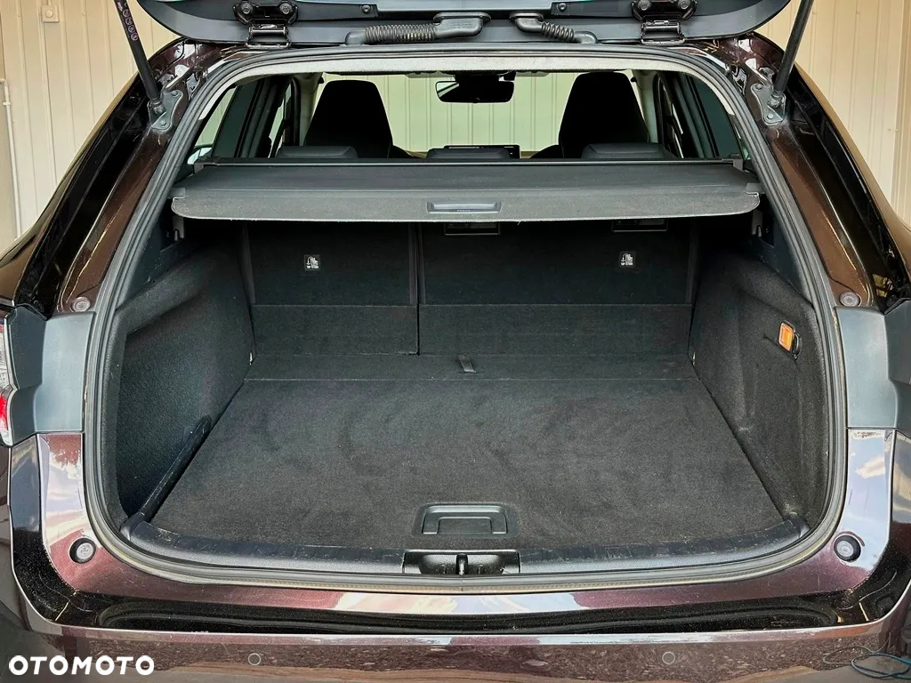 Toyota Corolla 2.0 Hybrid Comfort - 33
