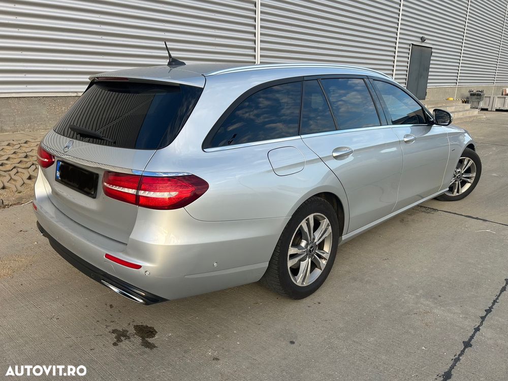 Mercedes-Benz E 200 d T-Modell Aut - 3