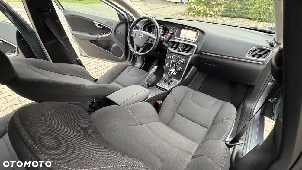 Volvo V40 D2 Geartronic Kinetic - 24