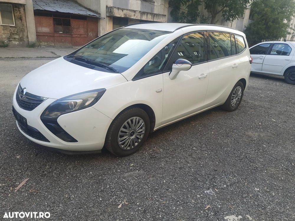 Opel Zafira - 8