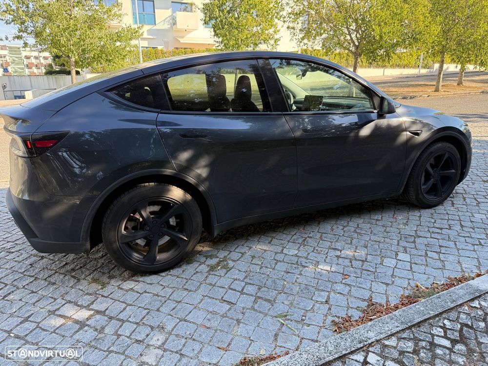 Tesla Model Y Long Range Tração Integral - 3