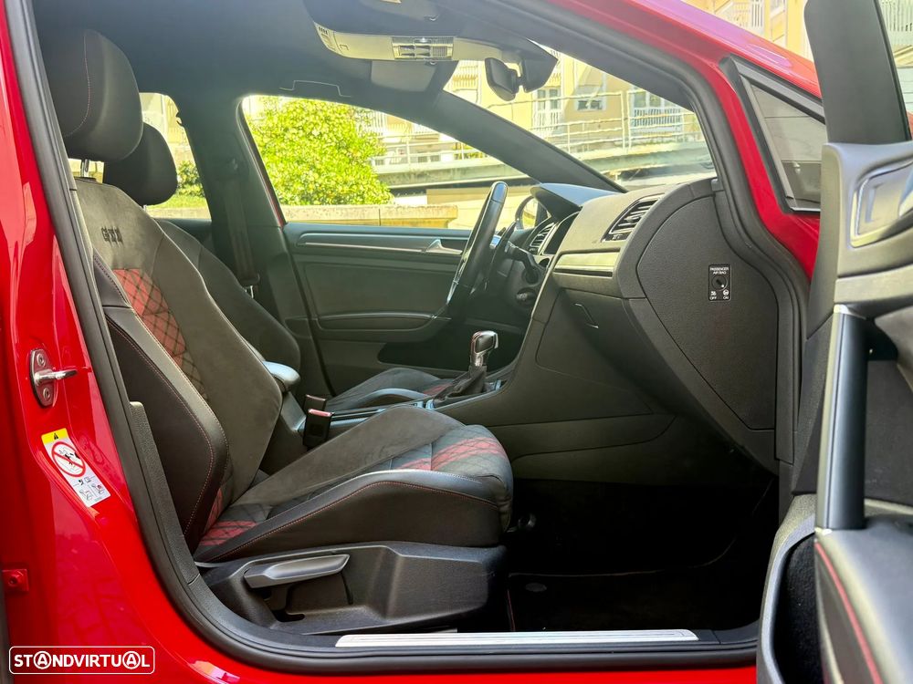 VW Golf GTI TCR 2.0 TSI OPF DSG - 5