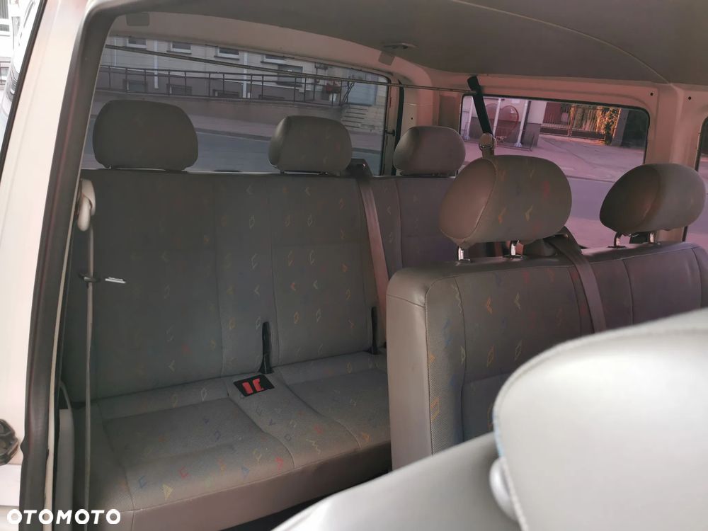 Volkswagen Transporter - 10