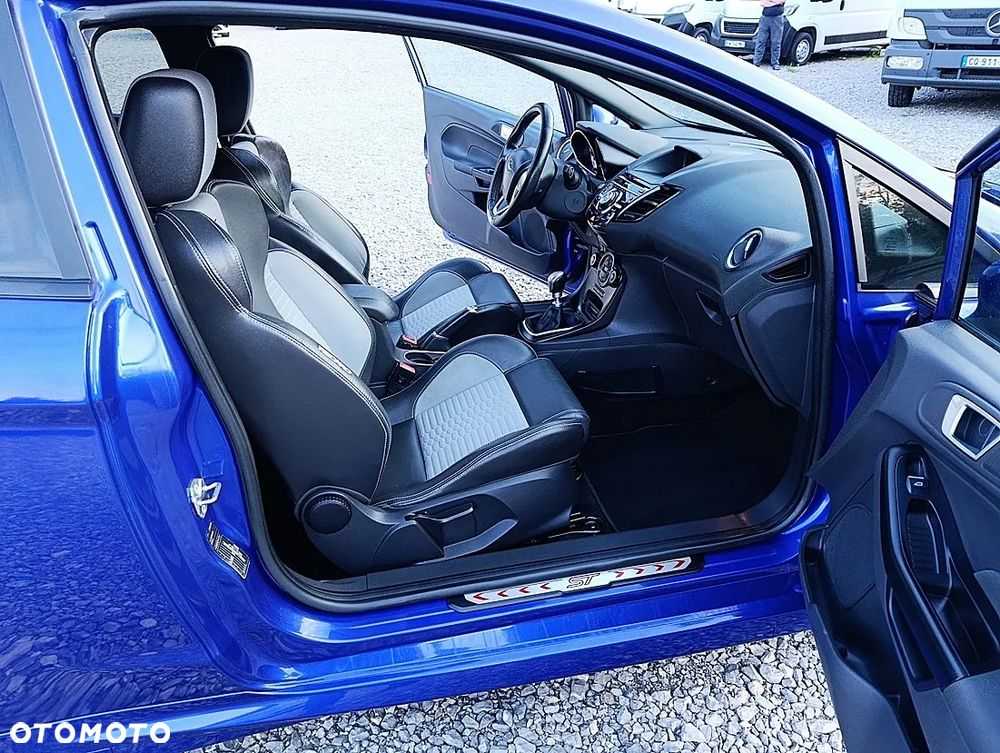 Ford Fiesta ST2 EU6 - 23