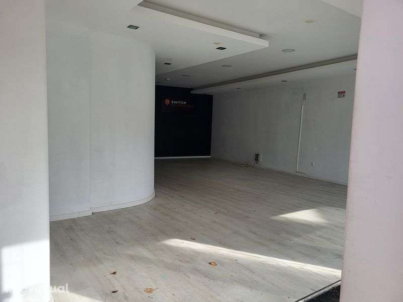 Loja Hospital São João - Porto - Circunvalação ao Lado McDonald`s - Grande imagem: 5/11