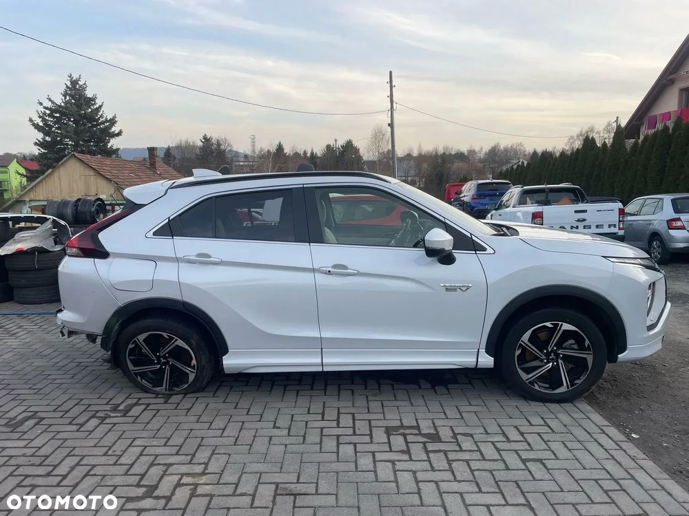 Mitsubishi Eclipse Cross 4WD Plus Select - 4