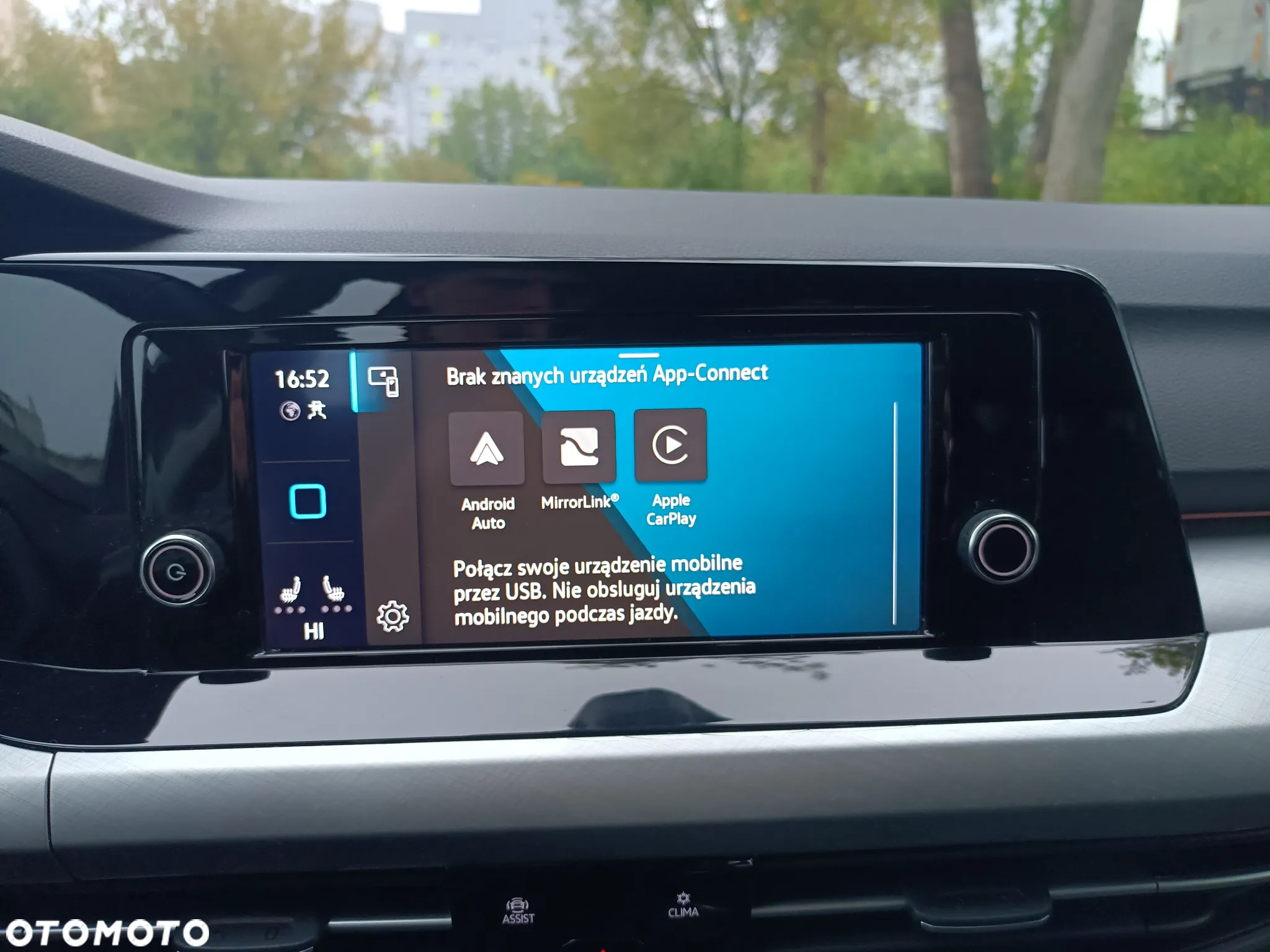 Volkswagen Golf VIII 2.0 TDI Life - 27
