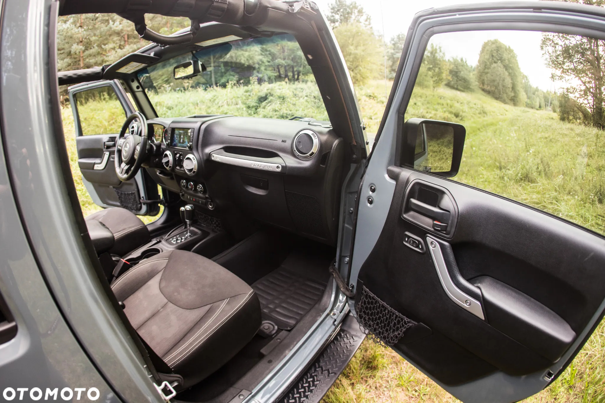Jeep Wrangler Unlimited 3.6 Automatik Sahara - 13