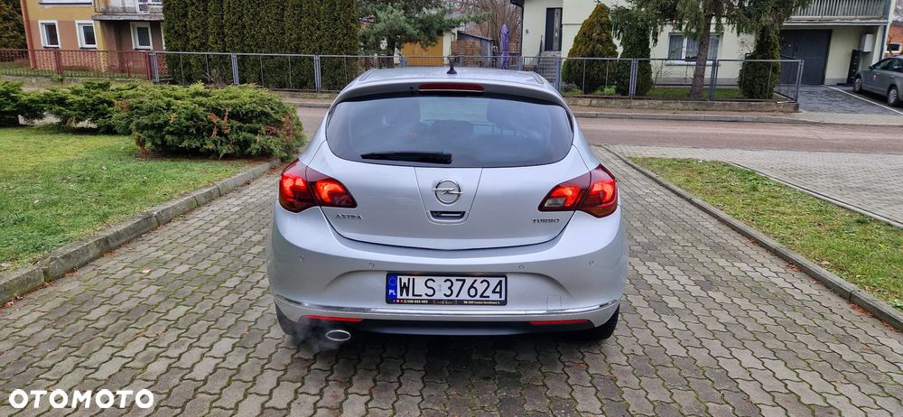 Opel Astra 1.4 Turbo Exklusiv - 5