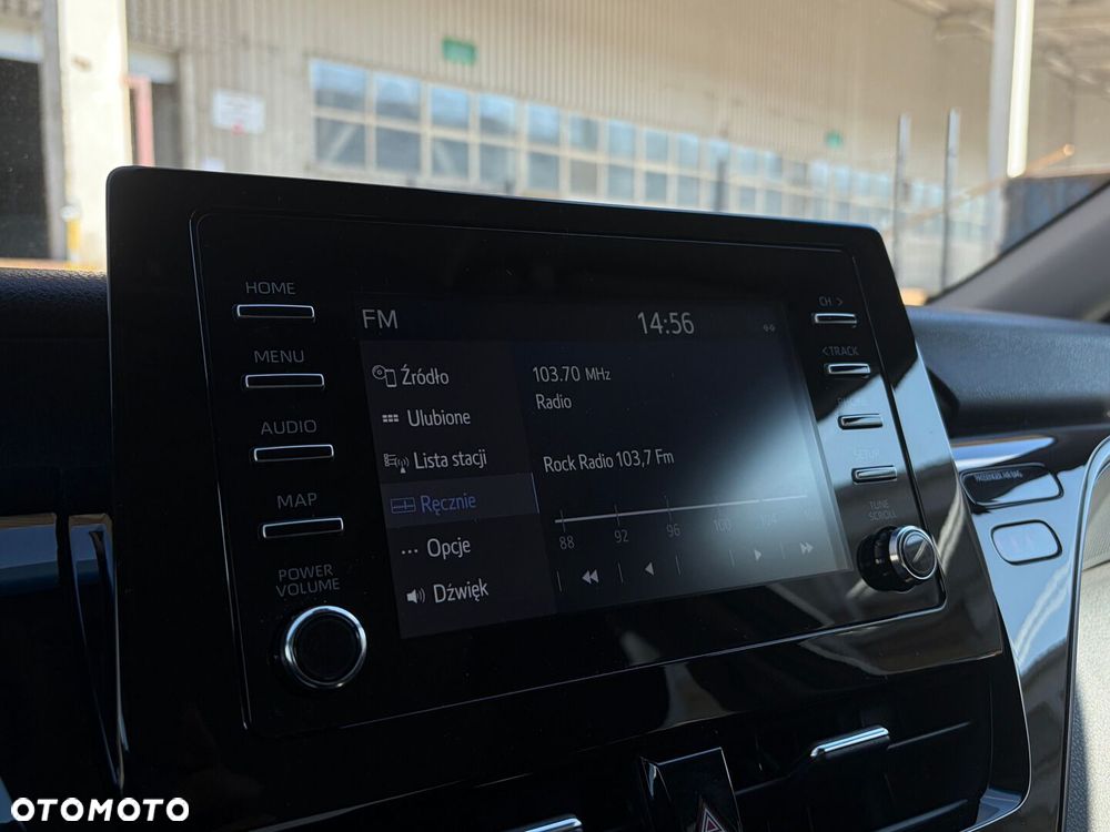 Toyota Camry 2.5 Hybrid Comfort CVT - 30