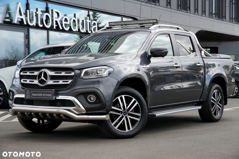 Mercedes X 350 D Posex