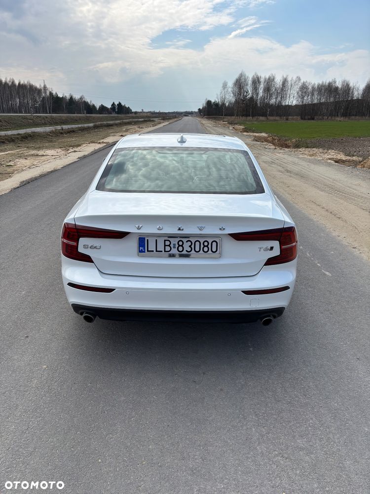 Volvo S60 - 6