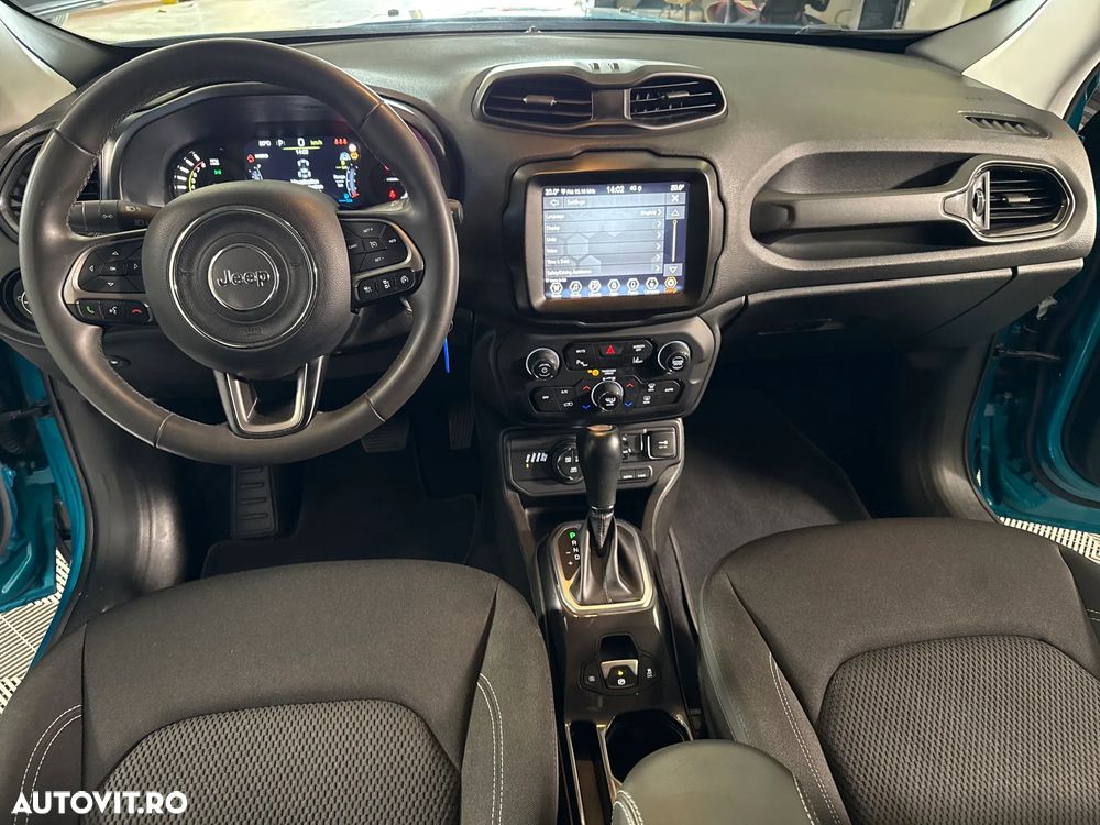 Jeep Renegade - 10