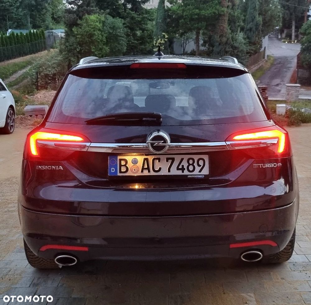 Opel Insignia 2.0 Bi Turbo CDTI 4x4 - 5