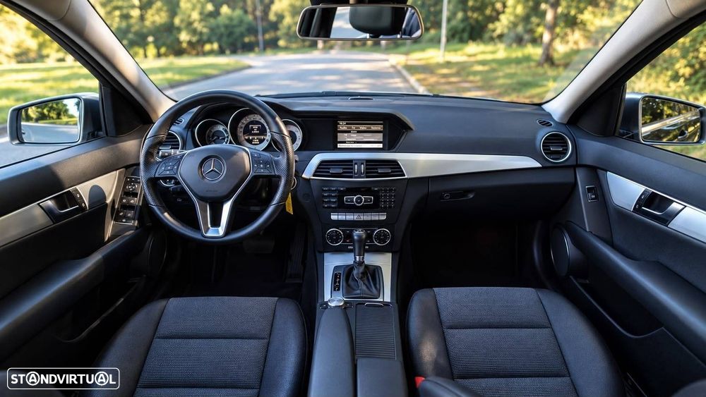 Mercedes-Benz C 220 CDi Avantgarde BlueEfficiency Aut. - 19