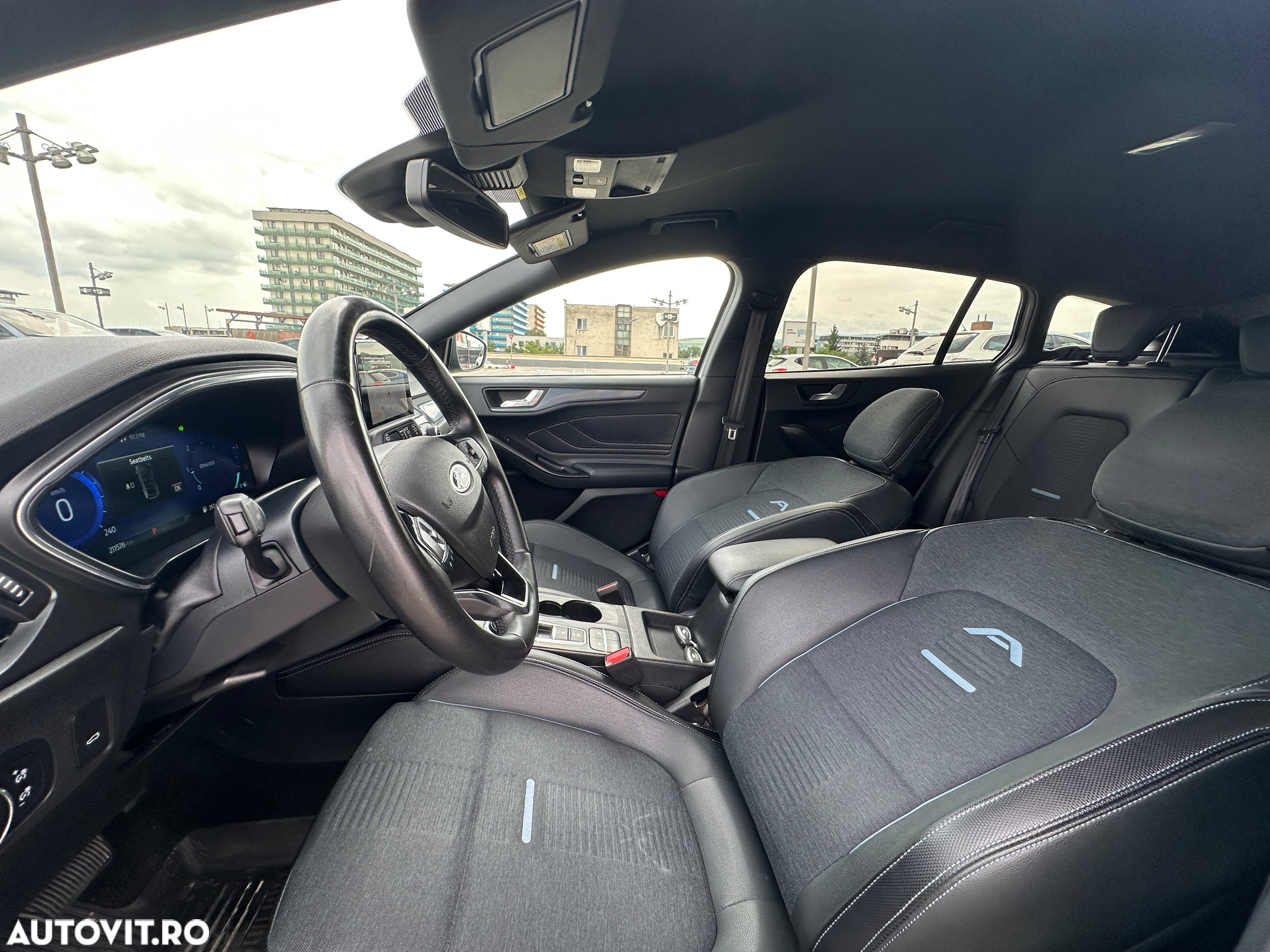 Ford Focus Turnier 2.0 EcoBlue Start-Stopp-System Aut. ACTIVE X - 11