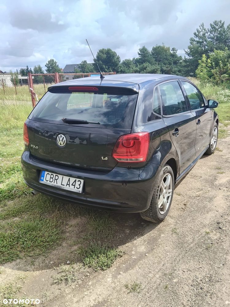 Volkswagen Polo 1.4 16V Comfortline - 3