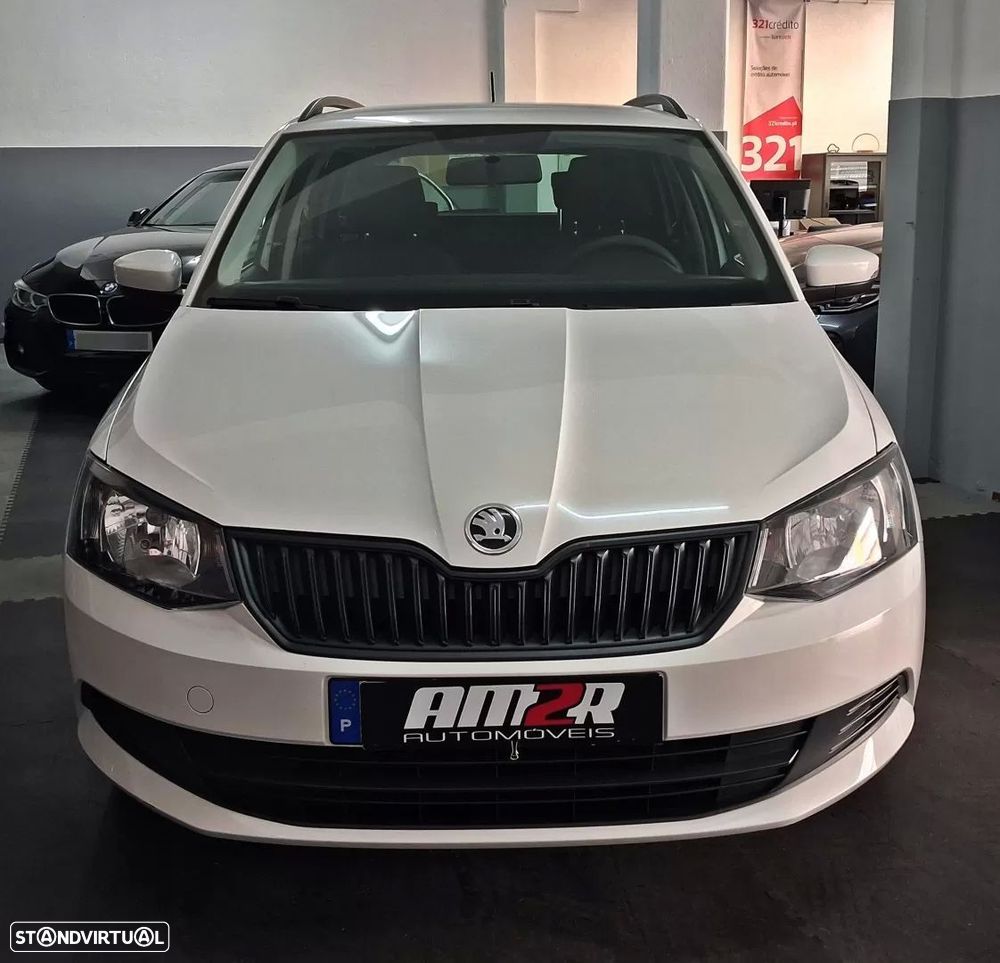 Skoda Fabia 1.0 Ambition — fotografia 2
