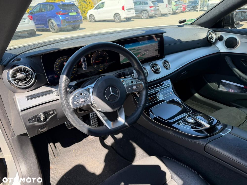 Mercedes-Benz Klasa E 220 d 4-Matic 9G-TRONIC - 6