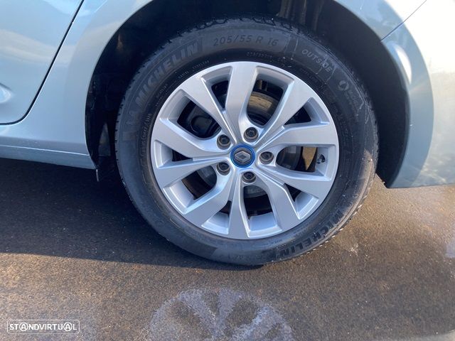 Renault Mégane Sport Tourer 1.6 E-Tech Plug-In Limited - 10