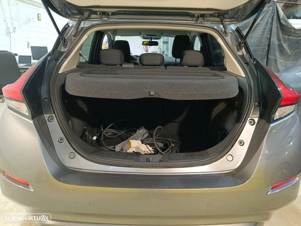 Nissan Leaf N-Connecta - 11