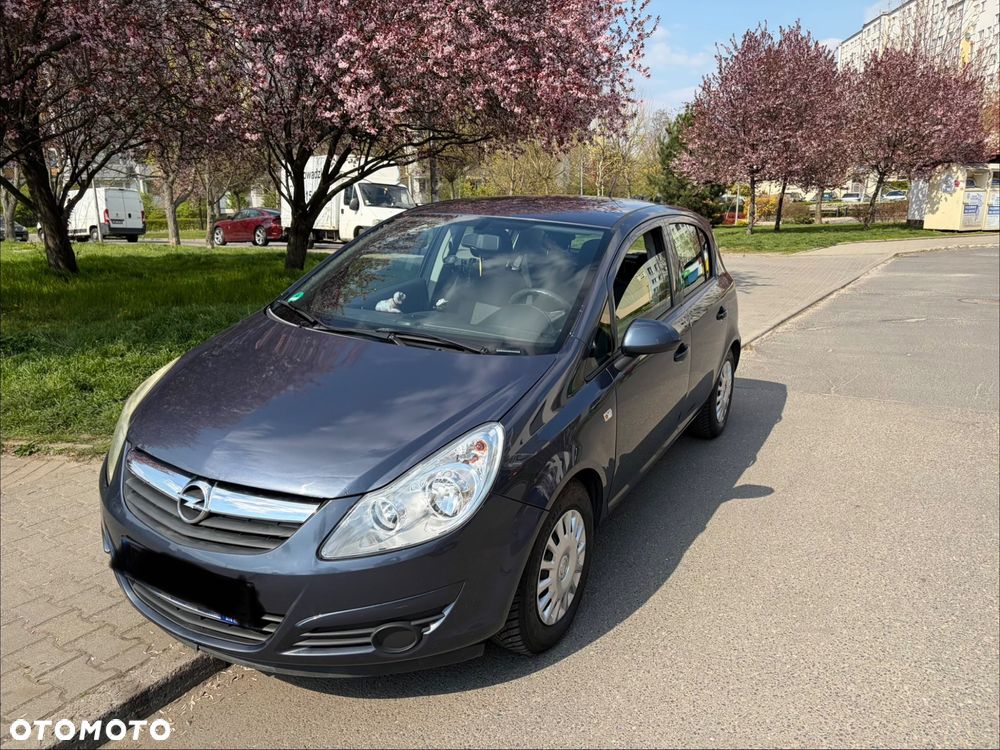 Opel Corsa 1.2 16V Essentia - 1