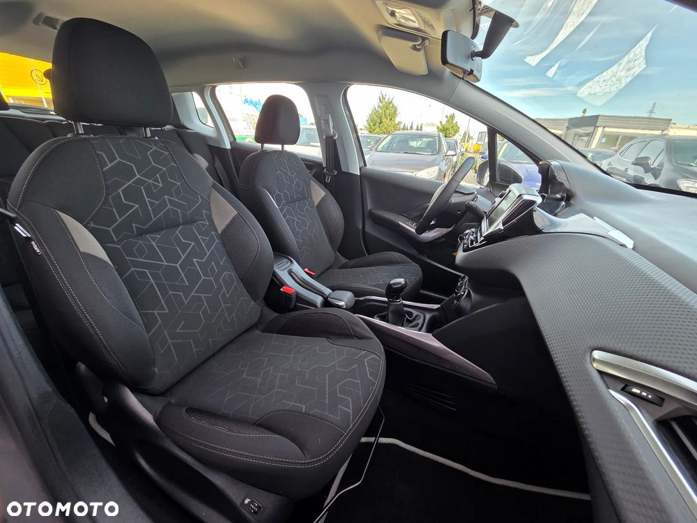 Peugeot 2008 PureTech 82 Active - 15