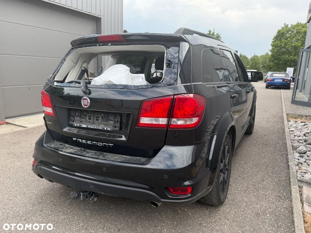 Fiat Freemont 3.6 V6 Black Code - 12