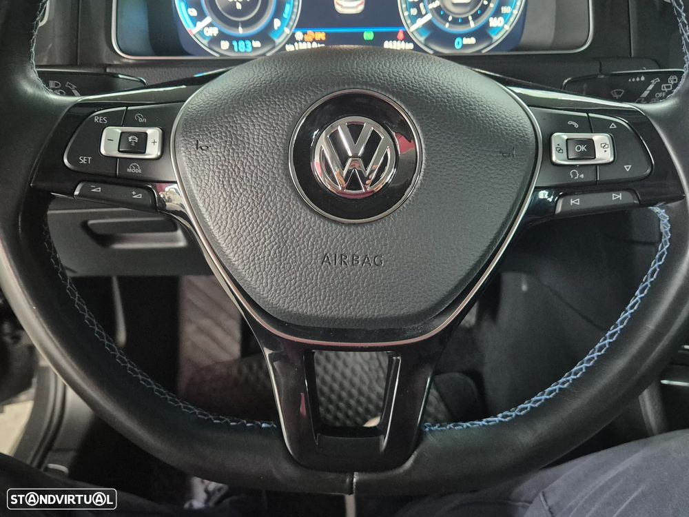 VW e-Golf Standard - 18