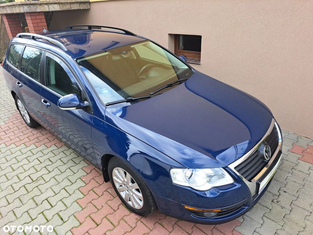 Volkswagen Passat - 20