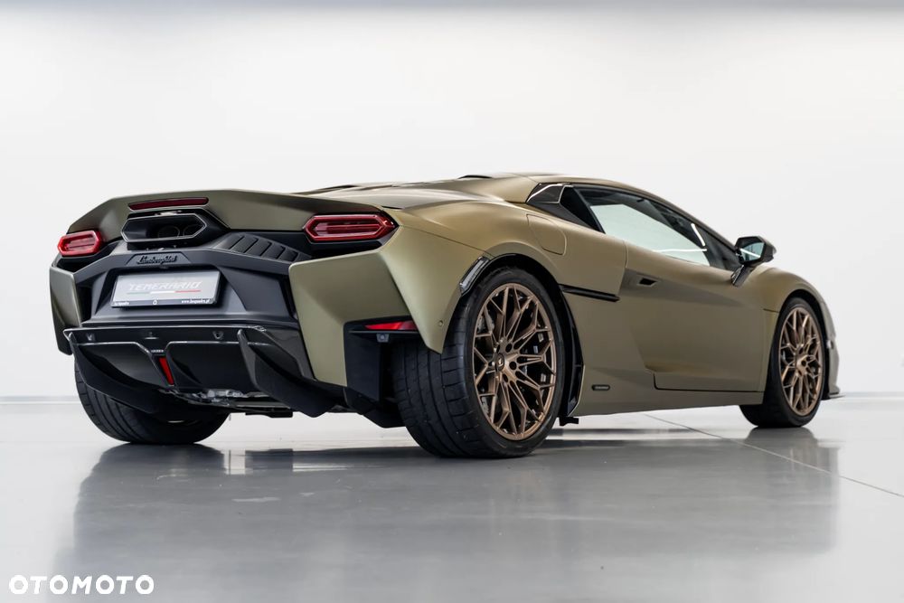 Lamborghini Temerario - 12