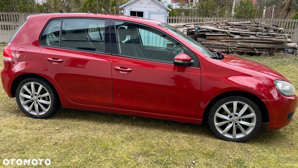 Volkswagen Golf 1.6 TDI DPF BlueMotion - 19