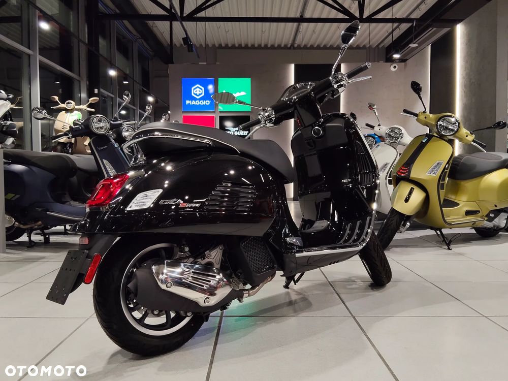 Vespa GTS - 4
