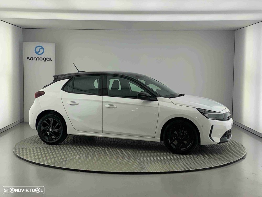 Opel Corsa 1.2 T GS - 1