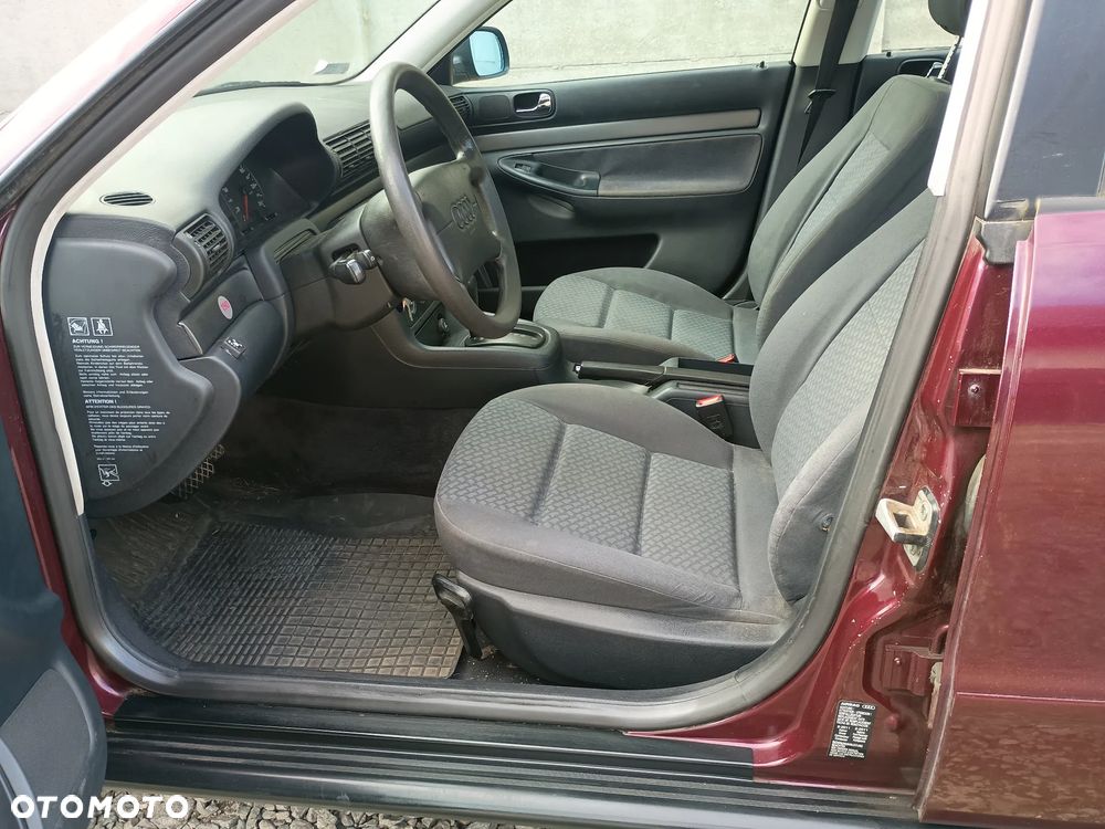 Audi A4 Limousine 1.8 - 16